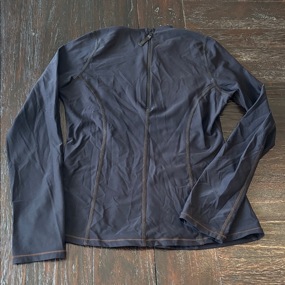 Everything but water high neck rash guard - Picture 6 of 7